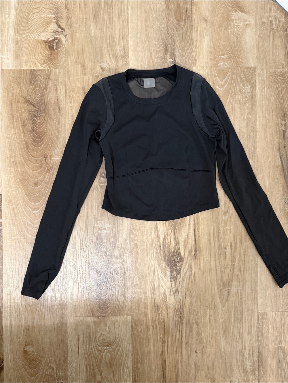 CALIA by Carrie Underwood Black Long-Sleeve Cropped Active Tee